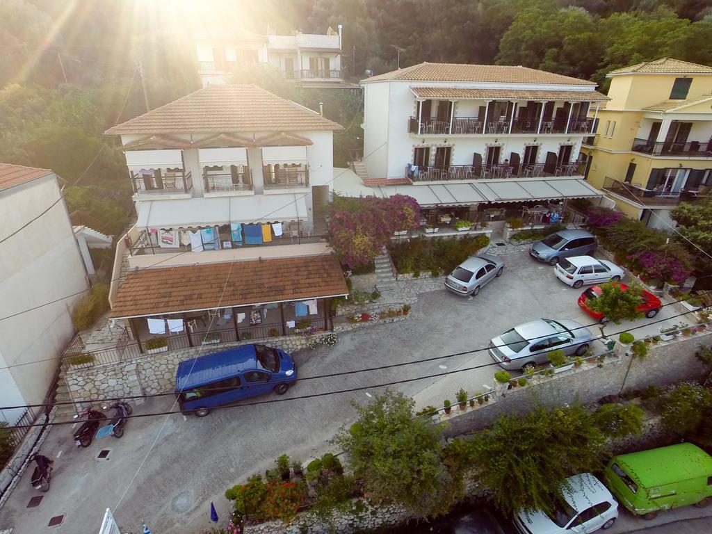 Pension Holidays Aparthotel Vasiliki  Exterior photo